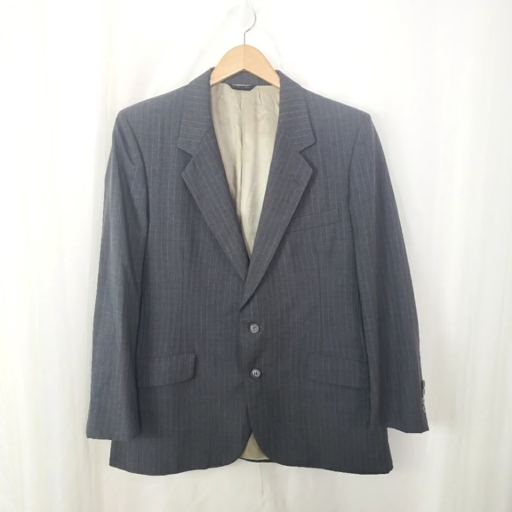 Lanvin Barney's NY gray wool pinstripe blazer